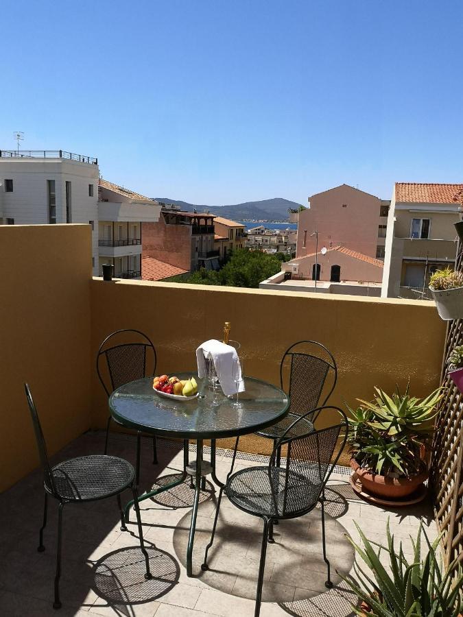 B&B La Terrazza Alghero Bagian luar foto